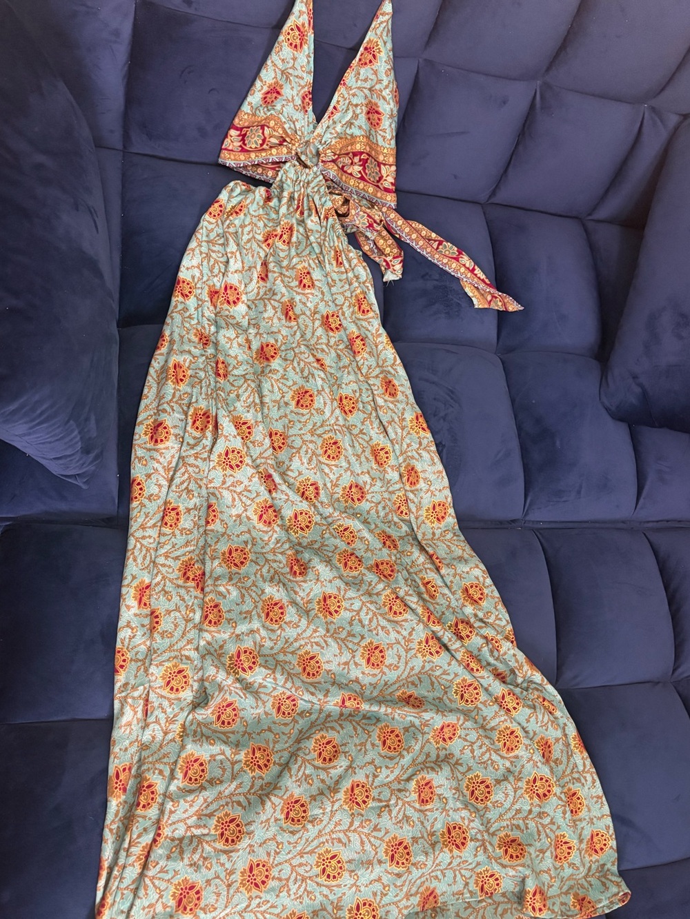 Turquoise Floral Print Backless Halter Maxi Dress with Ring Detail - Picture 5 of 10
